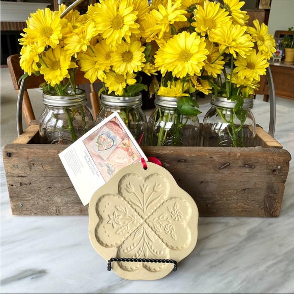Brown Bag Cookie Art•Vintage 1994 Four Hearts•All Original Tags and Recipe Book - Picture 5 of 9